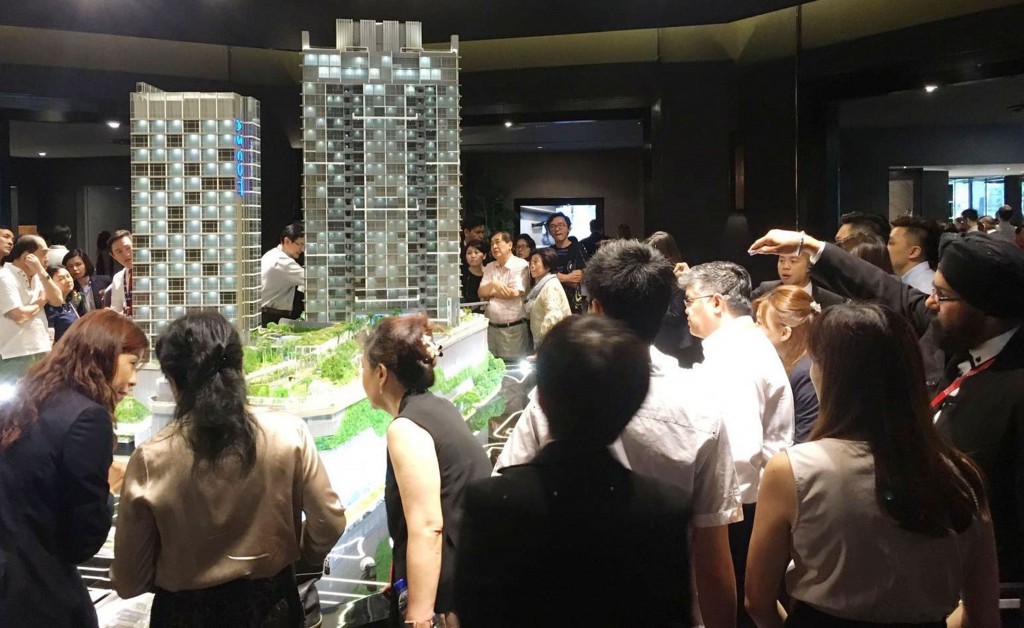 CapitaLand's Cairnhill Nine receives strong response from the market. It was the top-selling project in Singapore in March 2016.