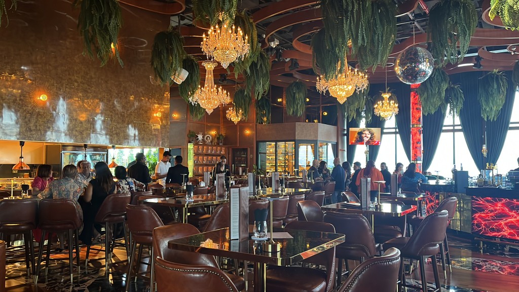 Making its home at level 40 at The MET, rooftop bar and restaurant Sol is one of the lifestyle avenues that make The MET more than just a workplace.